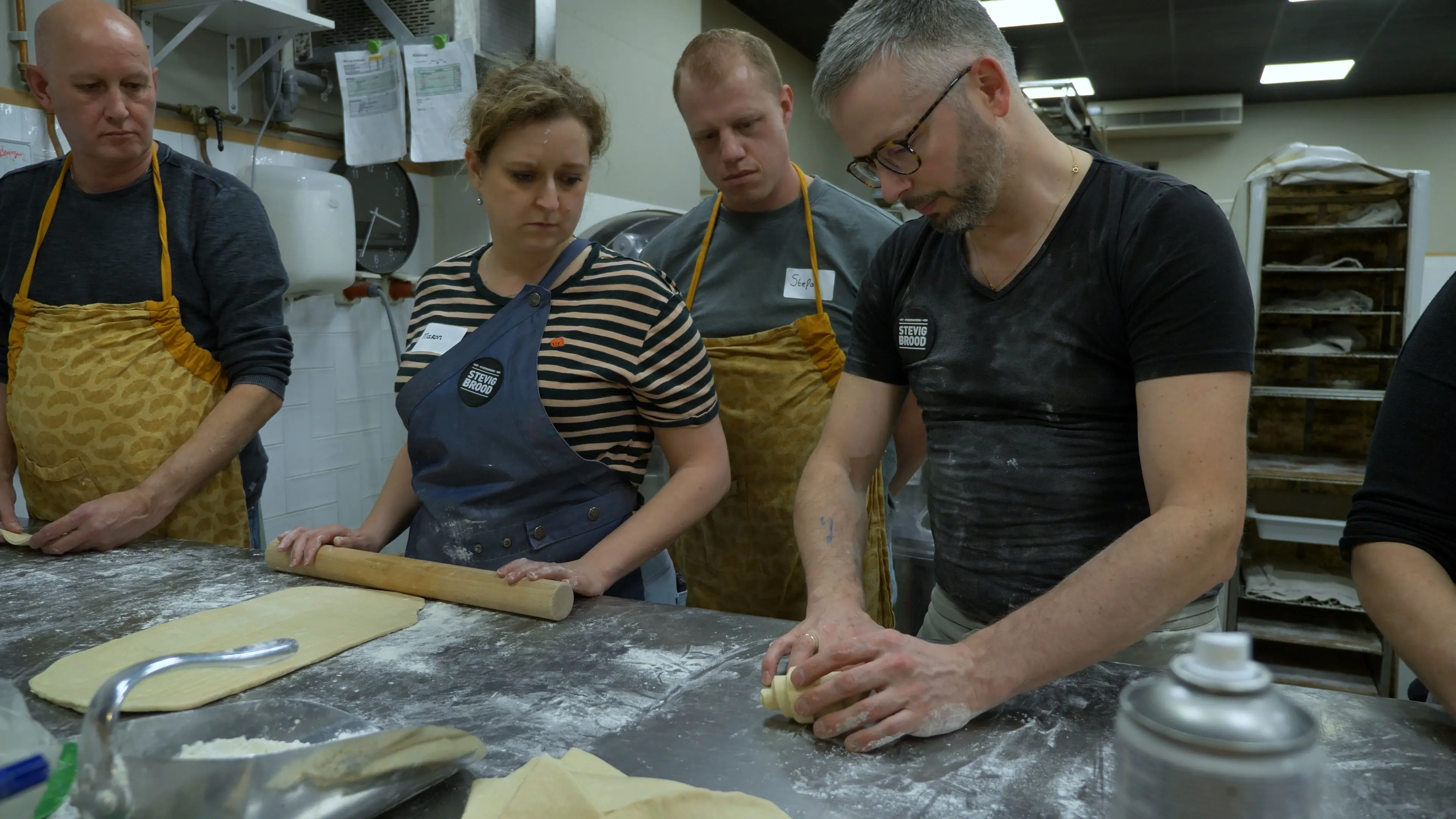 Sfeerimpressie van de workshop brood bakken bij Stevig Brood